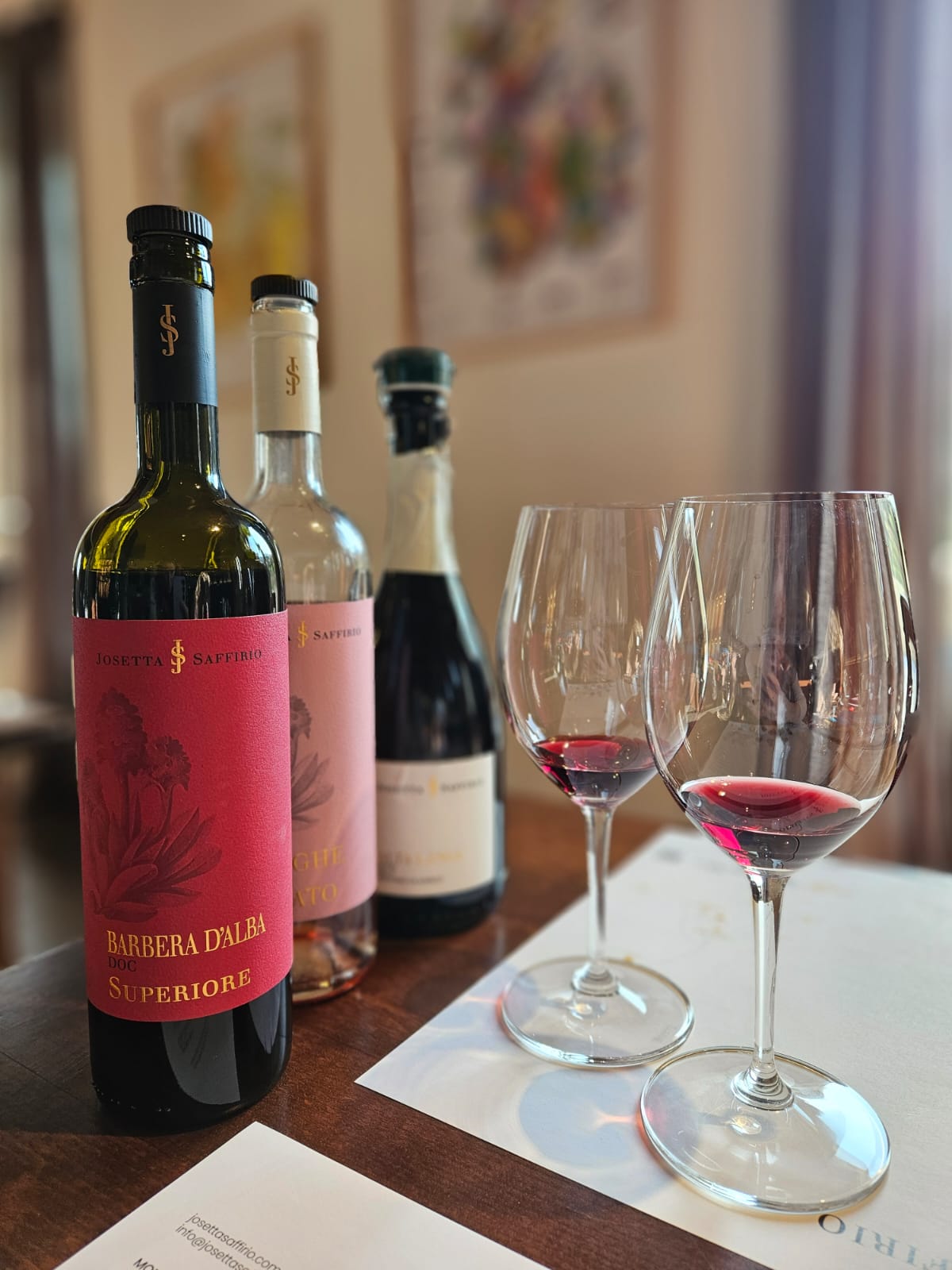 Wijnhuis Josetta Saffirio in Monforte d'Alba: Op wijnreis naar Italie: Piëmonte perfectie in het glas